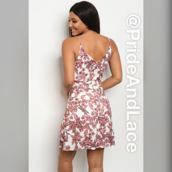 💐 IVORY MAUVE FLORAL DRESS 💐 - Picture 3 of 4